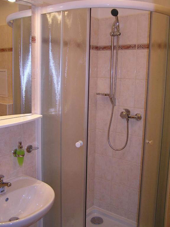Gonda Apartments Hradec Kralove Quarto foto