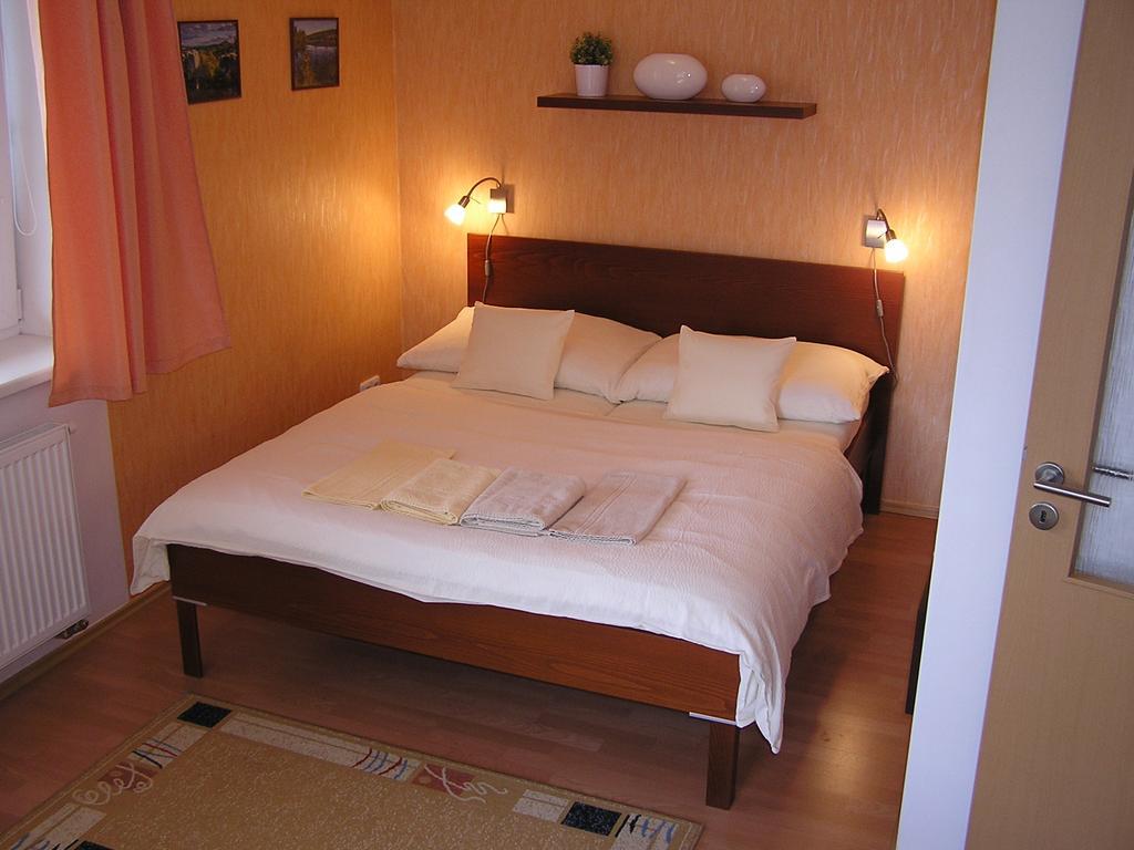 Gonda Apartments Hradec Kralove Exterior foto